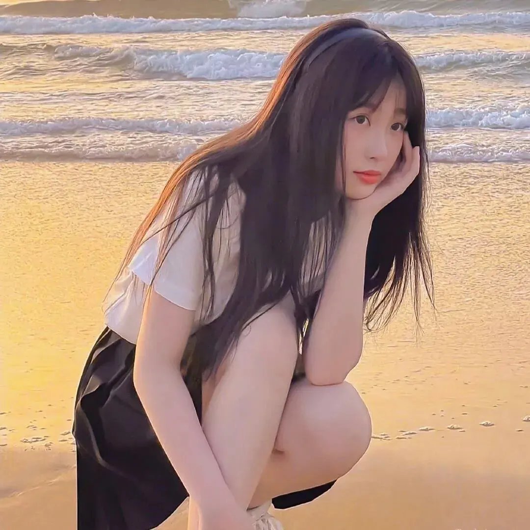 洞里的月亮